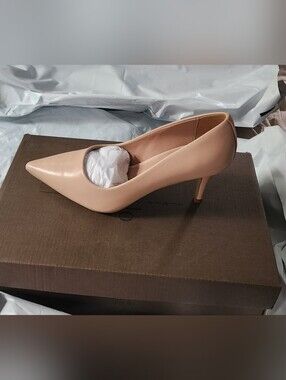 Linea Paola Sz 6 Nude Pointed-Toe Pump New In Box Retail $120